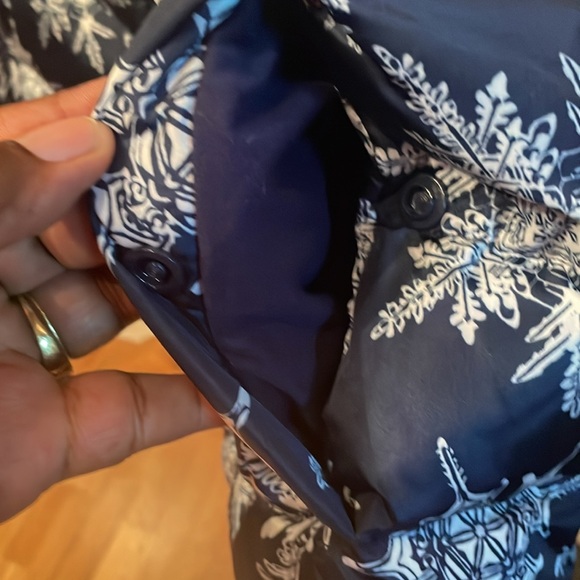 Hyper Dry water Resistant Down by Lands’End Snowflake Sleeveless Vest Jacket - Picture 10 of 13